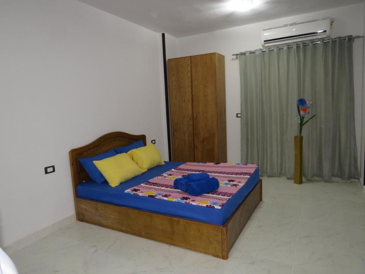 Apartment Taranto Near The Sea Redsealine フルガダ エクステリア 写真