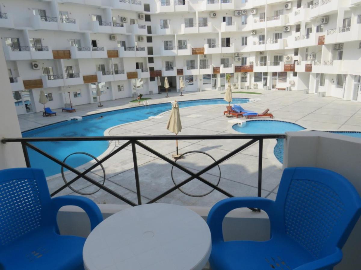 Apartment Taranto Near The Sea Redsealine フルガダ エクステリア 写真