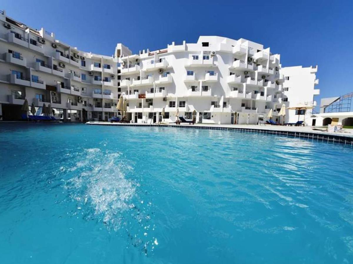 Apartment Taranto Near The Sea Redsealine フルガダ エクステリア 写真