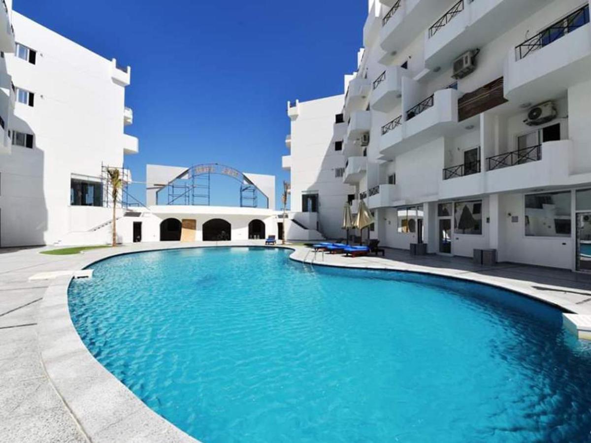 Apartment Taranto Near The Sea Redsealine フルガダ エクステリア 写真